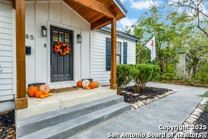 185 Bryn Mawr Dr in San Antonio, TX - Building Photo - Building Photo