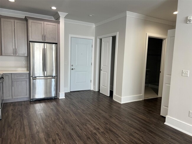 11 Farries Ave in Florida, NY - Building Photo - Building Photo