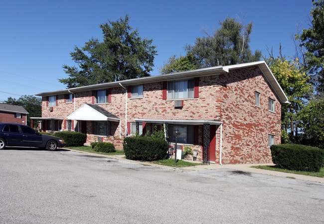 East Wood Apartments in Kokomo, IN - Foto de edificio - Building Photo