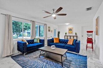 2065 SW 28th Terrace in Fort Lauderdale, FL - Building Photo - Building Photo