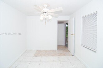 1878 NW 112th Terrace in Miami, FL - Building Photo - Building Photo