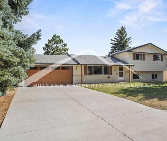 property at 1363 Ginny Ln