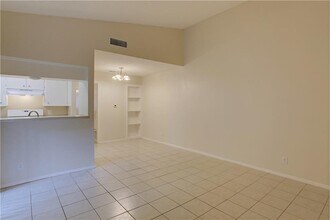 5808 Emerald Forest Dr in Austin, TX - Building Photo - Building Photo