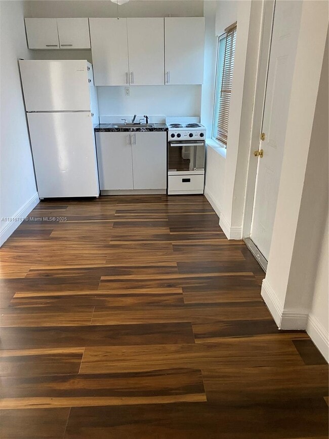 property at 1742 Ali Baba Ave