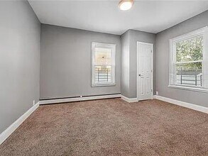 218 Princeton St in Hempstead, NY - Building Photo - Building Photo