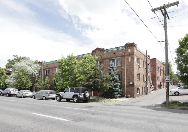 Semper Concourse & Ogden Place Condos