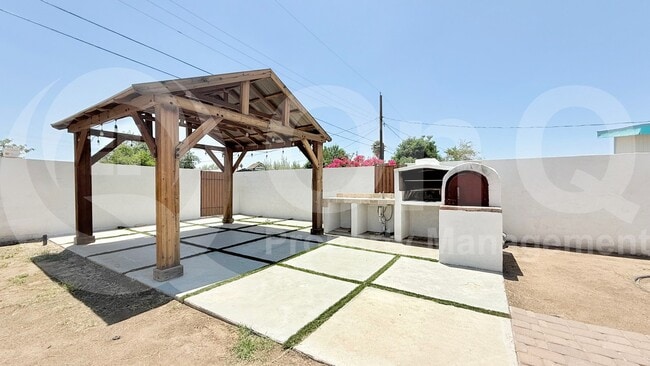 2607 W San Miguel Ave in Phoenix, AZ - Building Photo - Building Photo