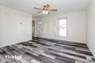 1605 Rock Creek Dr in Grove City, OH - Building Photo - Building Photo