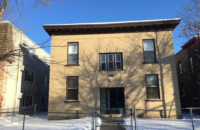 Whittier Flats - 2815 Pleasant Ave S in Minneapolis, MN - Building Photo - Building Photo