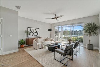 16139 Ravina Way in Naples, FL - Building Photo - Building Photo