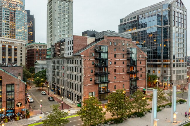 Greenway Place in Boston, MA - Building Photo - Building Photo