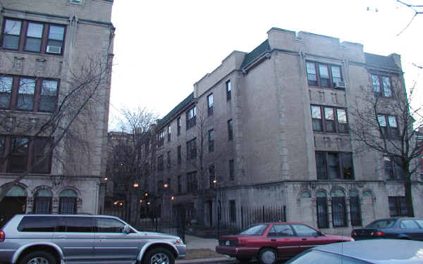 617-625 W Melrose St in Chicago, IL - Building Photo - Building Photo