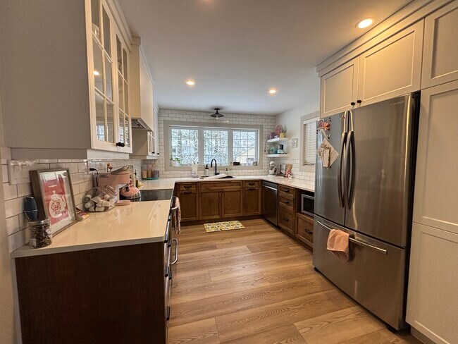 Apartment for Rent in Fredericton, NB - Building Photo - Building Photo