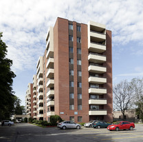 Barrie Anne Gardens Apartments