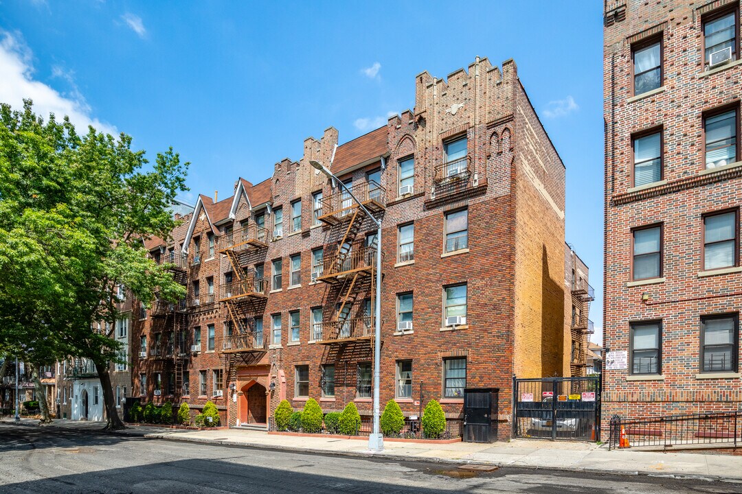 545 85TH St in Brooklyn, NY - Foto de edificio