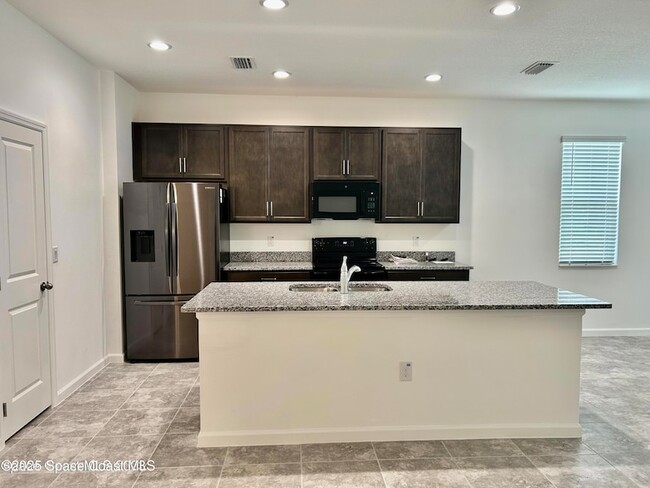 2320 Arctic Cir in Titusville, FL - Building Photo - Building Photo
