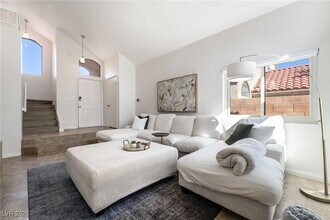 2717 Lovington Dr in Henderson, NV - Building Photo - Building Photo