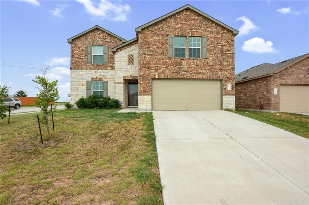 6237 Adair Dr, Unit Room 2 in Austin, TX - Building Photo
