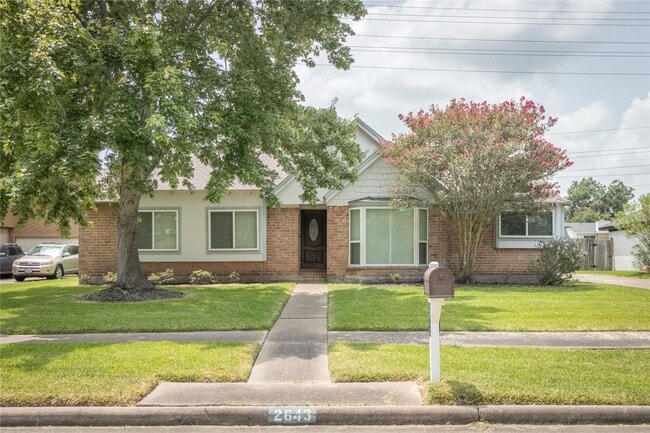 property at 2643 Hodges Bend Cir