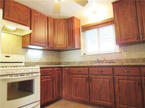 412 E 35th St in Erie, PA - Building Photo - Building Photo