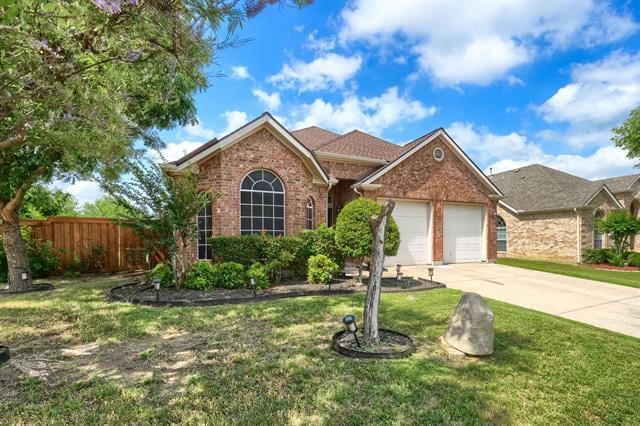 2860 Prado in Grand Prairie, TX - Building Photo - Building Photo