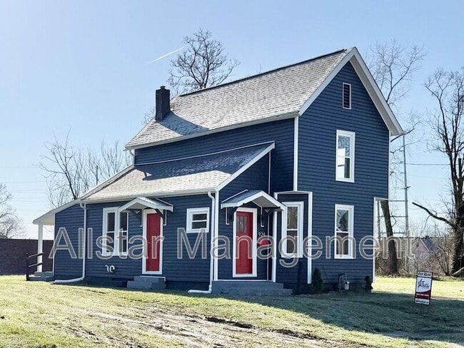 property at 924 Spring Ave NE