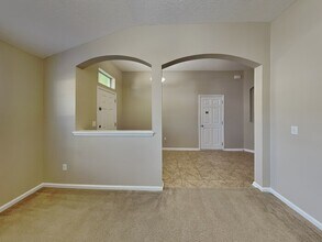 181 E New England Dr in Elkton, FL - Building Photo - Building Photo