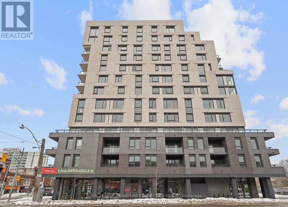 758 Dovercourt Rd in Toronto, ON - Building Photo