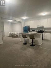 633 Allied Mews in Ottawa, ON - Building Photo - Building Photo