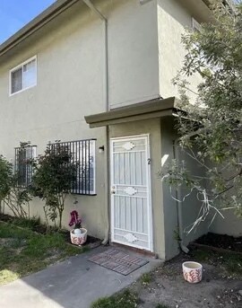 2113 Lemontree Way in Antioch, CA - Building Photo