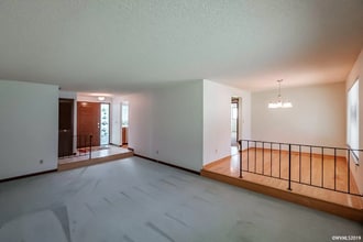 3467 Centennial Dr NW in Salem, OR - Building Photo - Building Photo