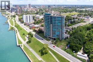 1225 Riverside Dr W in Windsor, ON - Building Photo