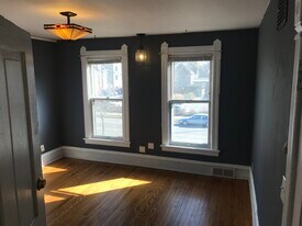 1238 Williamson St, Unit Apt2 in Madison, WI - Building Photo