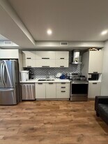 1377 Maxime St in Ottawa, ON - Building Photo