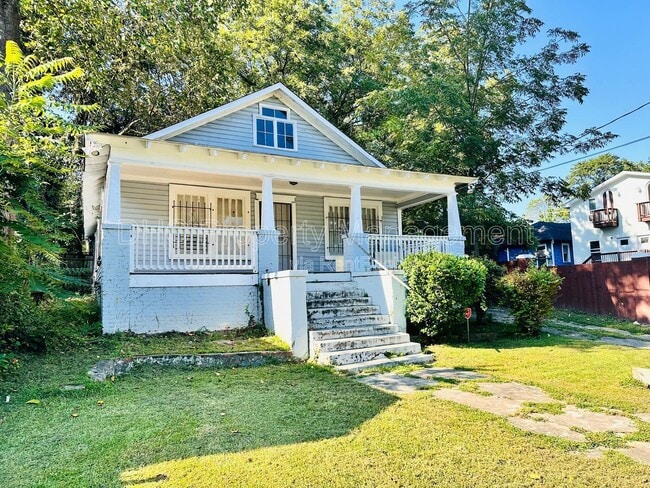896 Spencer St NW in Atlanta, GA - Building Photo - Building Photo