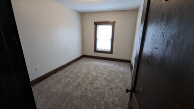 759 Erie St S in Massillon, OH - Building Photo - Building Photo
