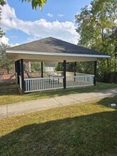 Beaver Hollow Apartments in Johnson City, TN - Foto de edificio - Building Photo