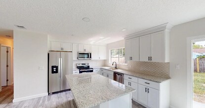 1214 Port Malabar Blvd NE in Palm Bay, FL - Building Photo - Building Photo