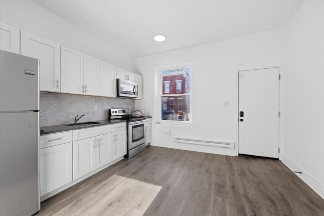 2806 Boudinot St in Philadelphia, PA - Building Photo - Building Photo