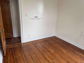 34-29 33rd St in Queens, NY - Building Photo - Building Photo