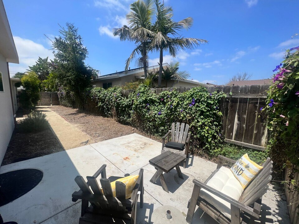 453 Edward St in El Cajon, CA - Building Photo