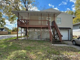 904 Forest Ave in Franklin, OH - Building Photo