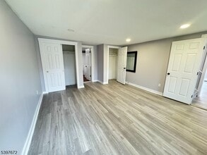 606 Hardyston Ville Rd in Franklin, NJ - Building Photo - Building Photo