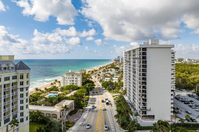 Shore Club Condominiums in Fort Lauderdale, FL - Building Photo - Building Photo