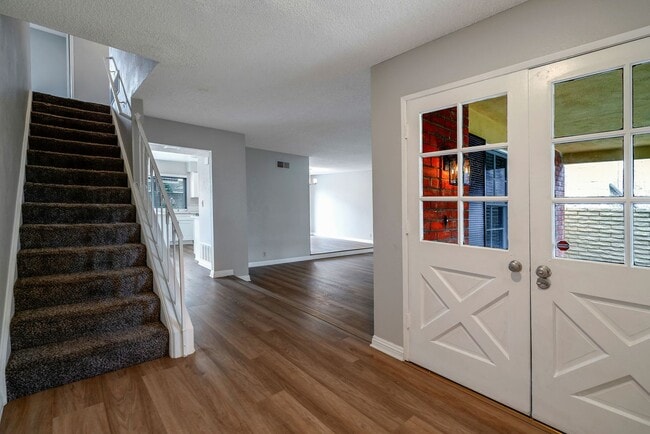 13527 Edgefield St in Cerritos, CA - Building Photo - Building Photo