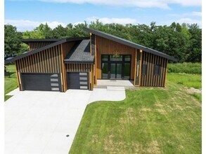 18663 Ogden Cir NW in Elk River, MN - Building Photo - Building Photo