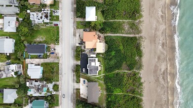 1115 S Ocean Dr in Fort Pierce, FL - Building Photo - Building Photo