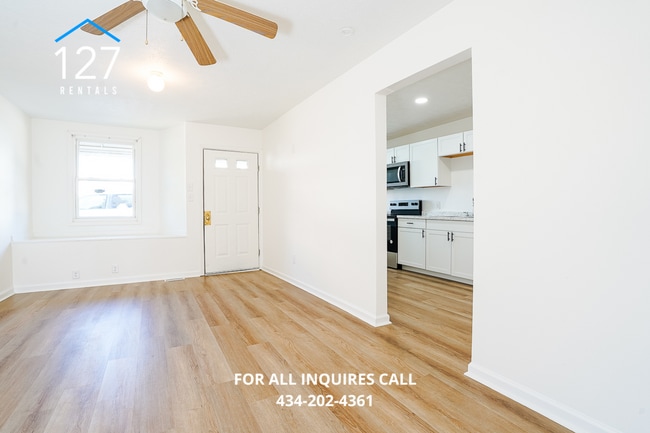 391 Main St in Madison Heights, VA - Building Photo - Building Photo