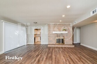 3004 Charter Oak Dr in Plano, TX - Building Photo - Building Photo