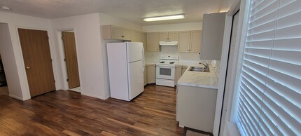 545 W 600 N, Unit 4 in Logan, UT - Building Photo - Building Photo